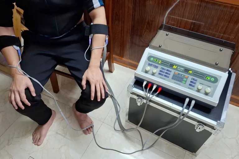 Máy điện xung trị liệu Hanil H-3000 (có giác hút) - Ảnh 3