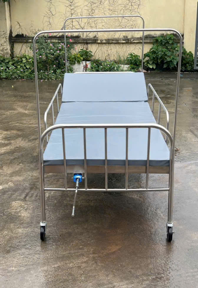 Giường bệnh/giường y tế inox 1 tay quay nâng đầu